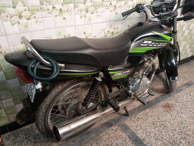 honda deluxe urgent sale 1