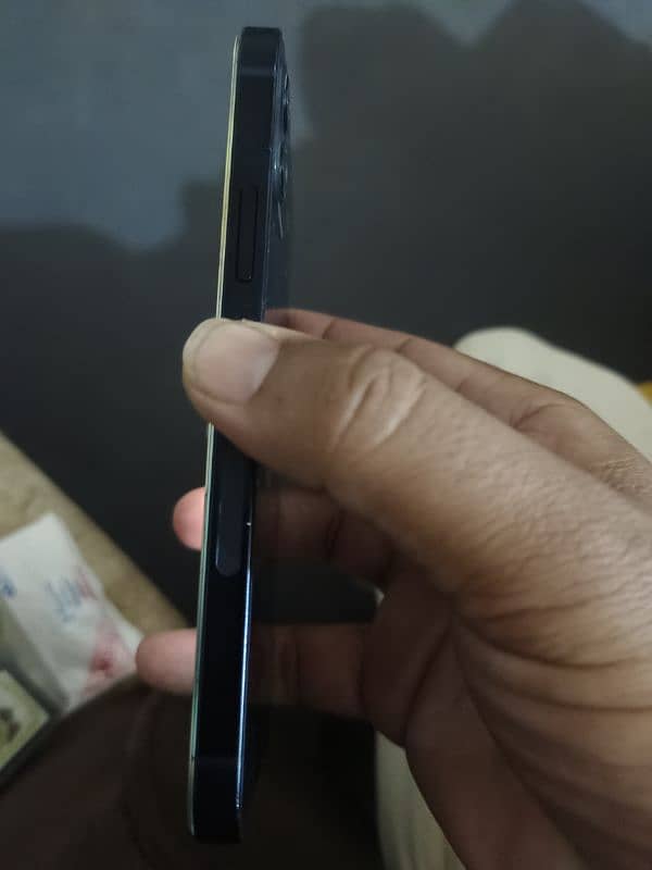 iphone 12 good condition Non PTA 2