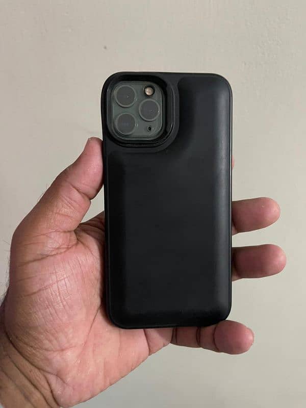 iphone 11 pro non. pta 4