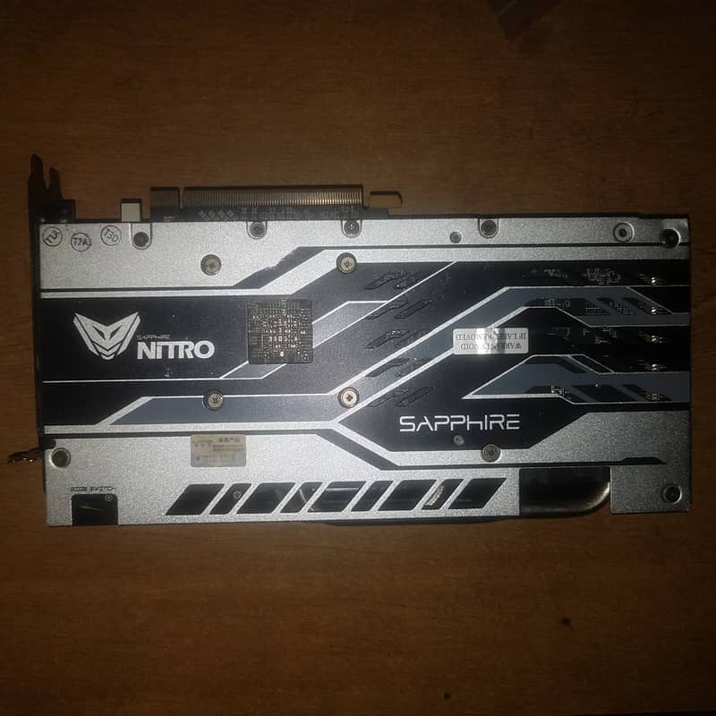 SAPPHIRE NITRO+ RX 590 8G G5. O3244833221 1