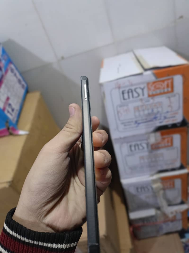 Infinix Hot 50 pro 5