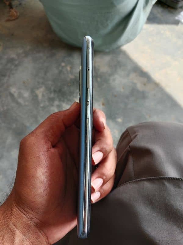 Oppo Reno 6 4