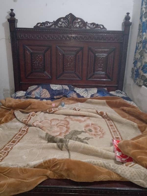 double bed with side table+Almirah 2