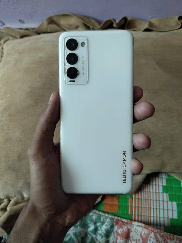 Tecno camon 18T 0