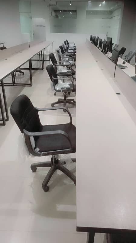 Fully Furnished office for rent 9