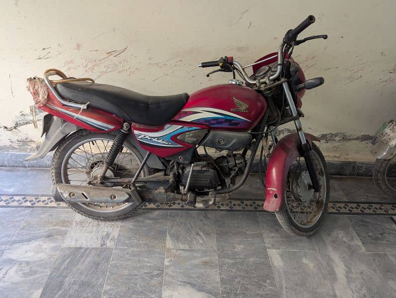 Honda prider 100 cc 2015 model 0