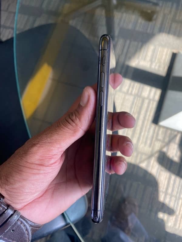 iphone x 256gb pta approved 4