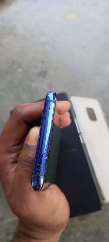 Mate 20 pro 6 128 with box official approved 8