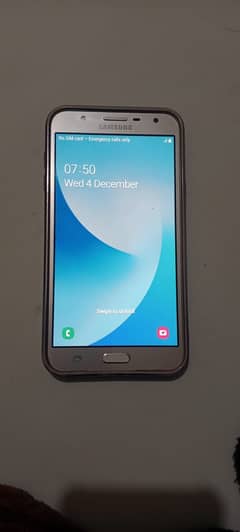 Samsung Mobile J7