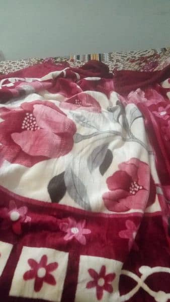 Blankets imported brand new double bed double ply. NO Bargain 8