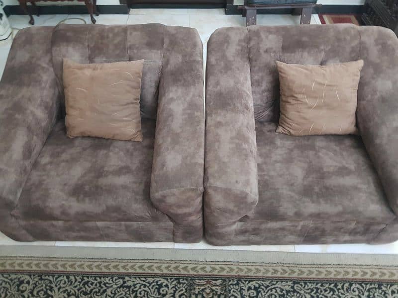 Brown Sofa Set 5 Seats 8