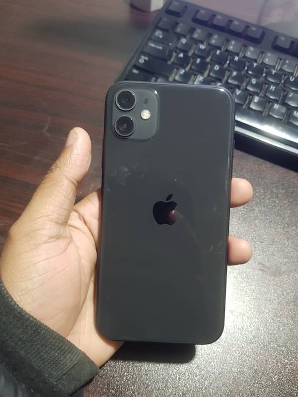 IPHONE 11 7