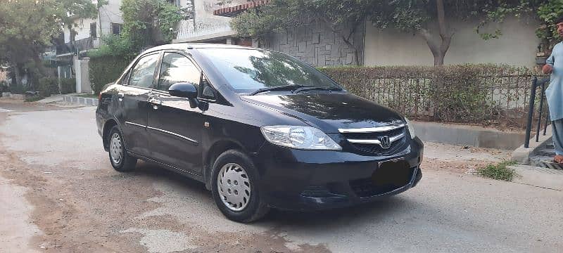 Honda City IDSI 8