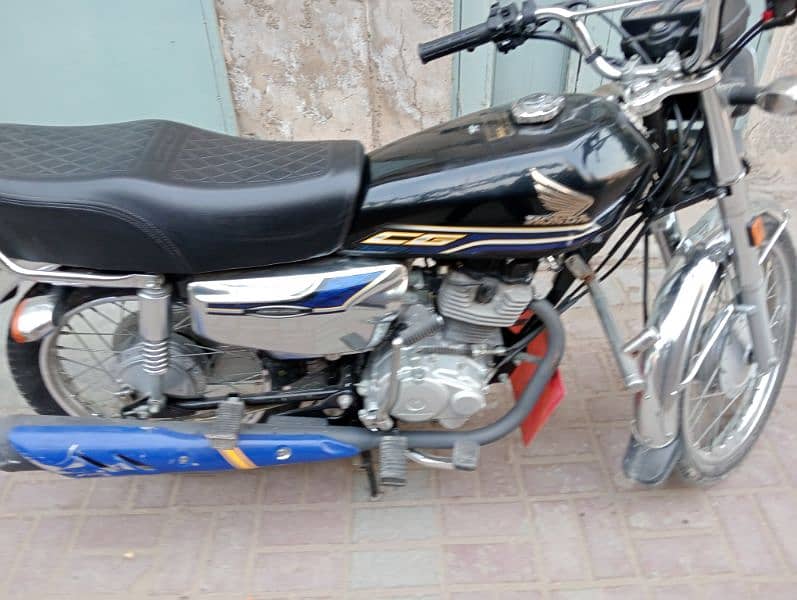 Honda 125 Special Edition 2024 Model 6