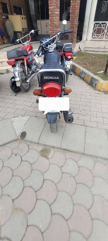 Honda 125- 2015 3