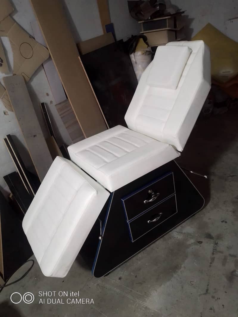 saloon chairs\barbar chair\parlour chairs\washing unit\chairs 8