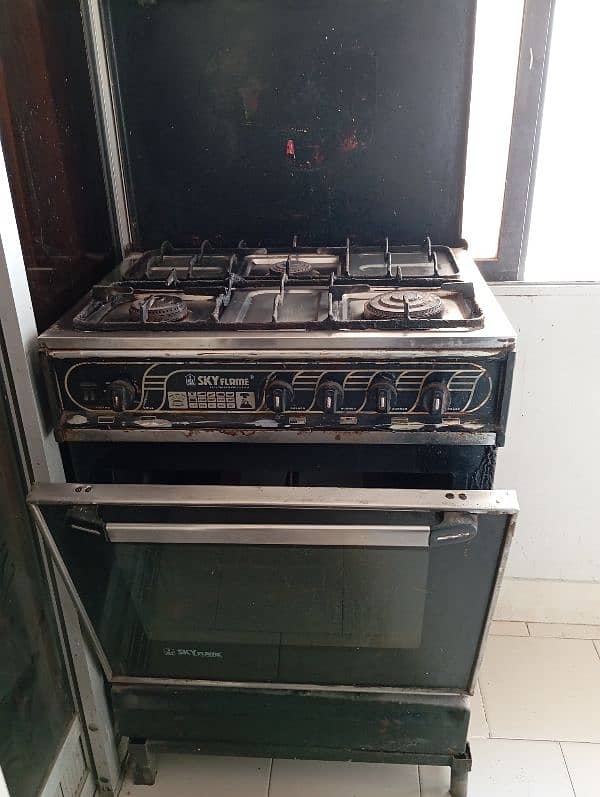 good condition cooking range 5