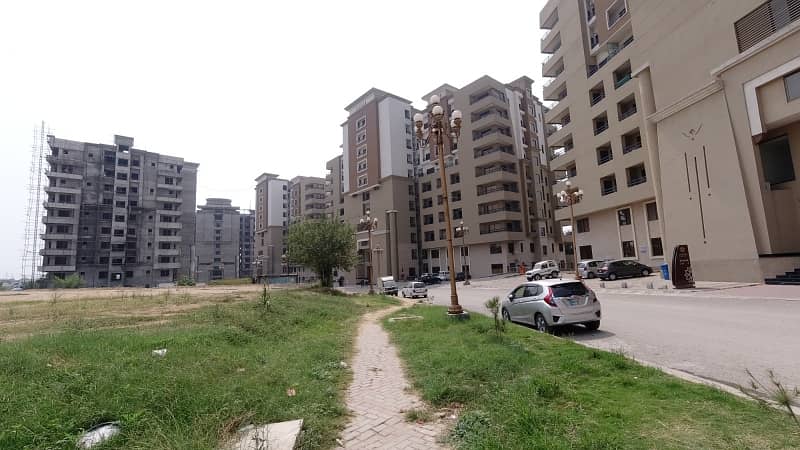 3 Bedroom Apartment Available For Sale in Zarkon Heights In Zarkon Heights G-15 Islamabad. 7