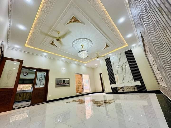 10 Marla Brand New Luxury Bungalow For Sale in Pia Society joharTown 24