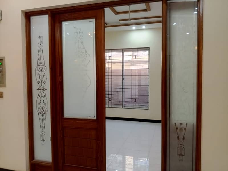 6 Marla Beautiful House Available For Sale In Johar Town 6