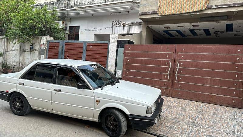 Nissan Sunny 1987 15