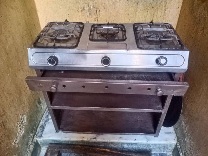 cooking range /3 burner stove 1