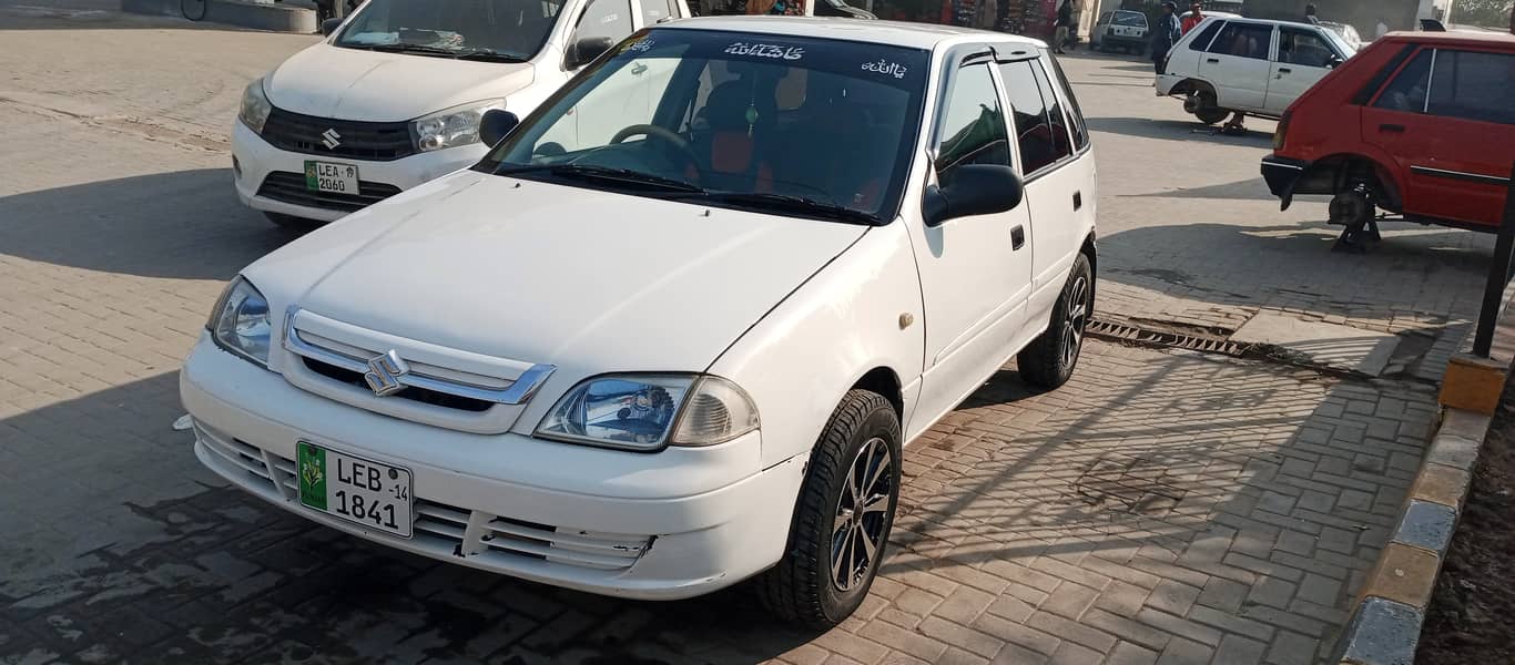 Cultus 2014 model, Lahore registered, white colour 10