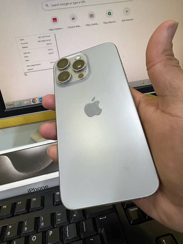 iphone 15pro max natural 100% health 6