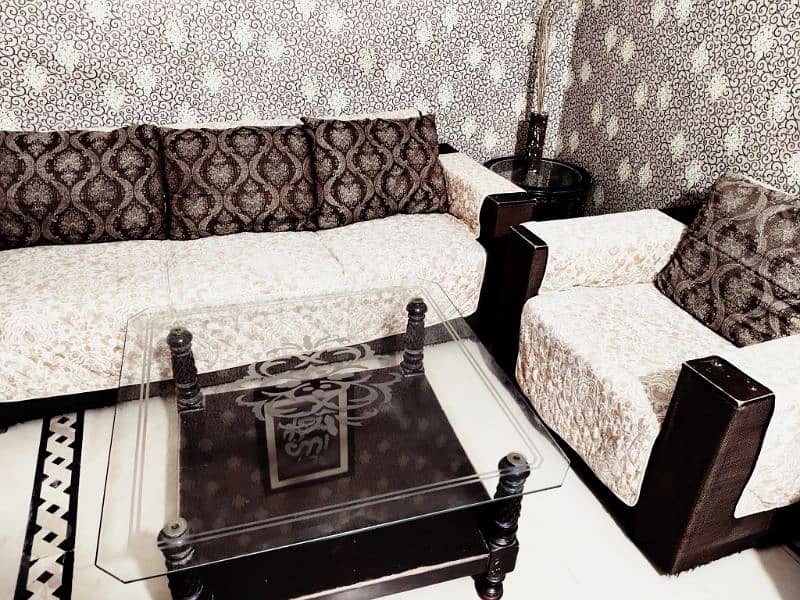 six seater sofa set with sofa covers and centre table 0