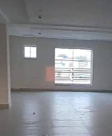 1 KANAL 1ST FLOOR BRAND NEW FLOOR FOR RENT AT MAIN BULEVOURD ROAD OPPOSITE JINNAH HOSPITAL LAHORE 0