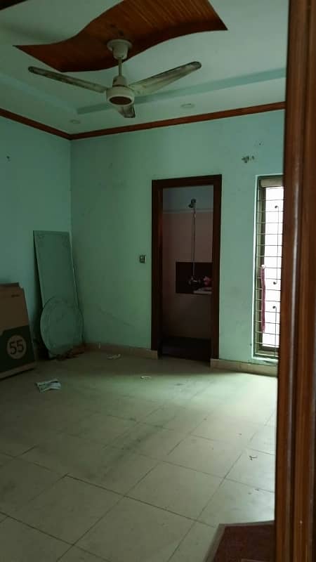 5 Marla house for rent in Johar town for Family and female Near Lgs school 3