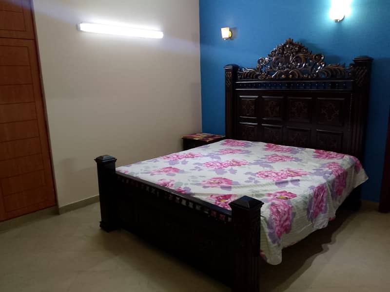 20 Marla House In Central DHA Phase 5 - Block B For Rent 11