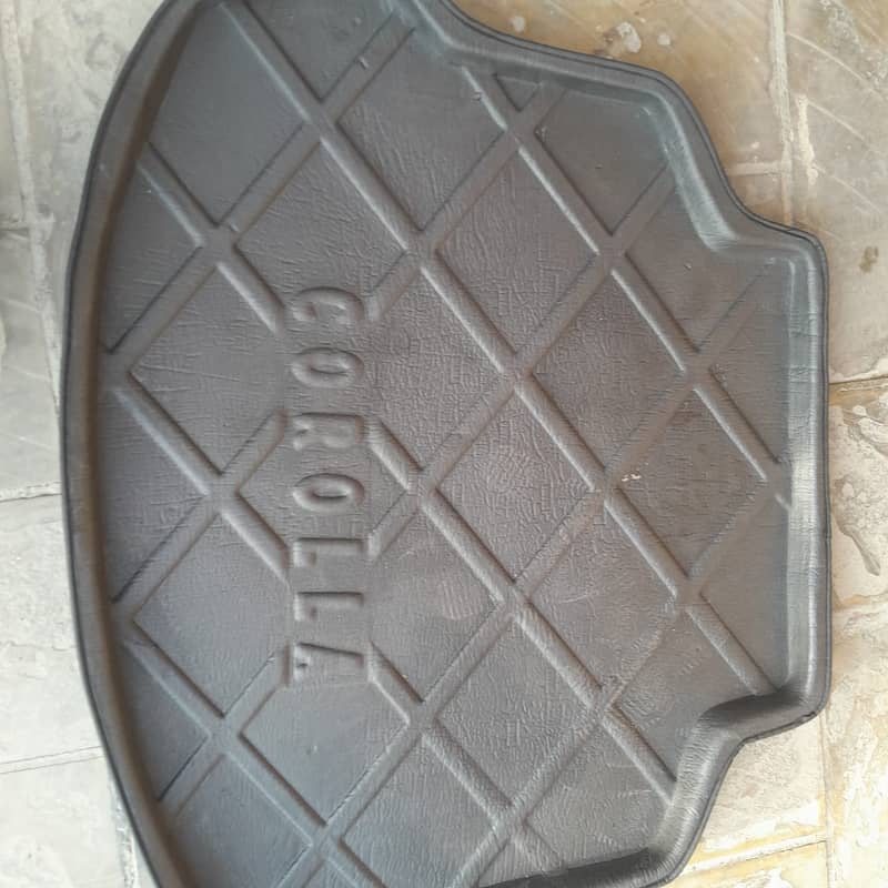 Toyota Corolla Trunk Tray 0