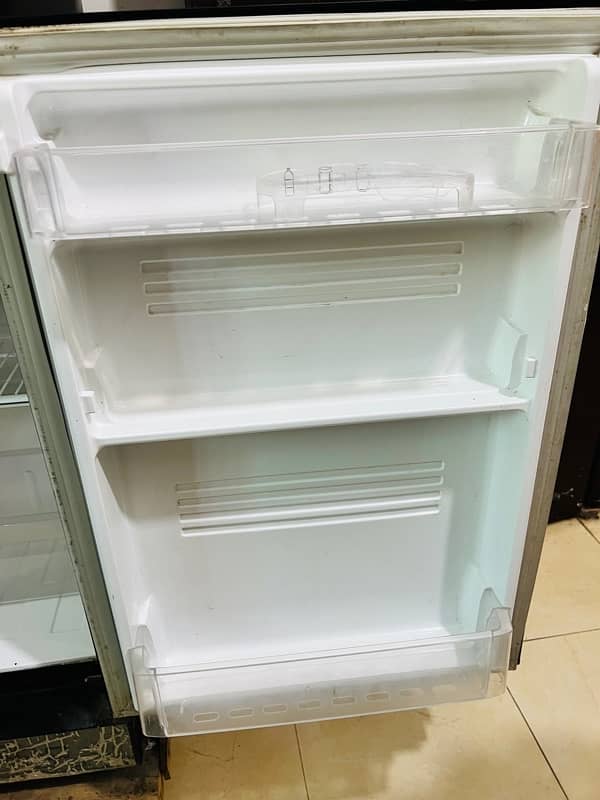 PEL Refrigerator Glass Door PRGD 120 4