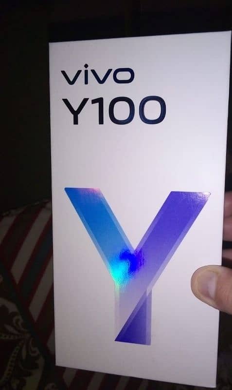 y 100 vivo 1