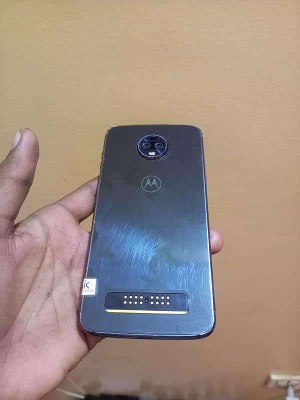 moto Z3  peach approved 2