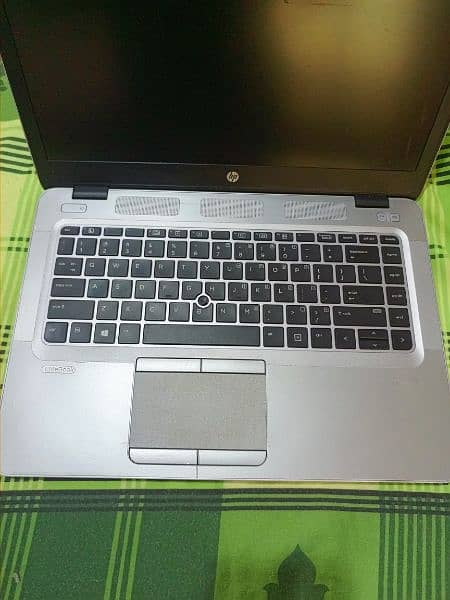 Hp elitebook G3 840 i5 6th gen 1