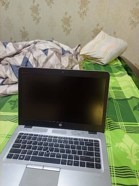 Hp elitebook G3 840 i5 6th gen 3