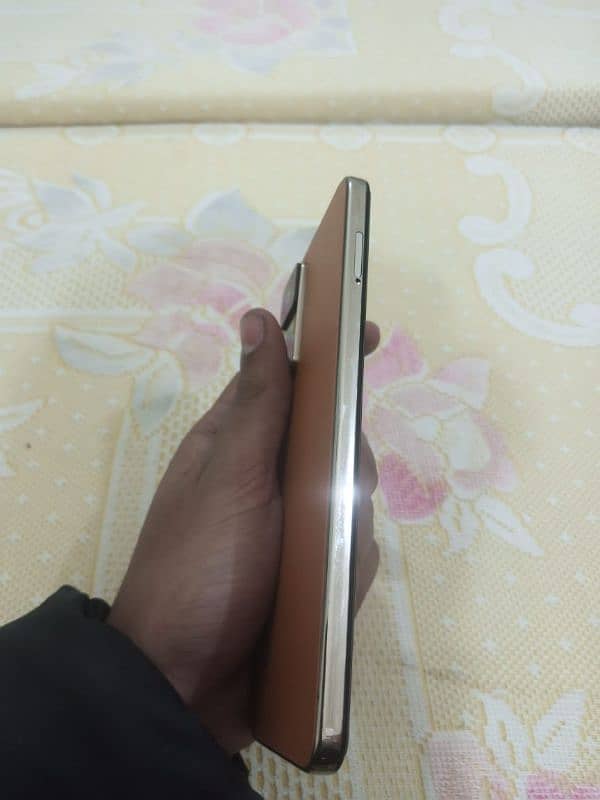 Infinix xero X pro 8/128, 10/10 condition with box 4