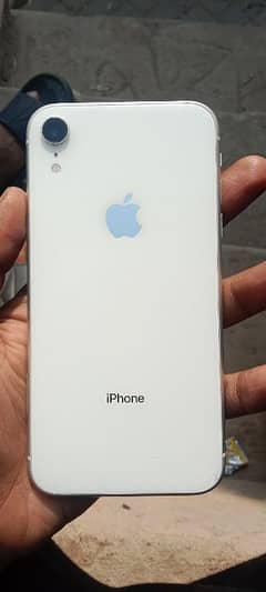 iam selling my iPhone xr