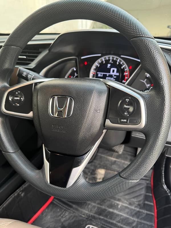 Honda Civic VTi Oriel Prosmatec 2019 11