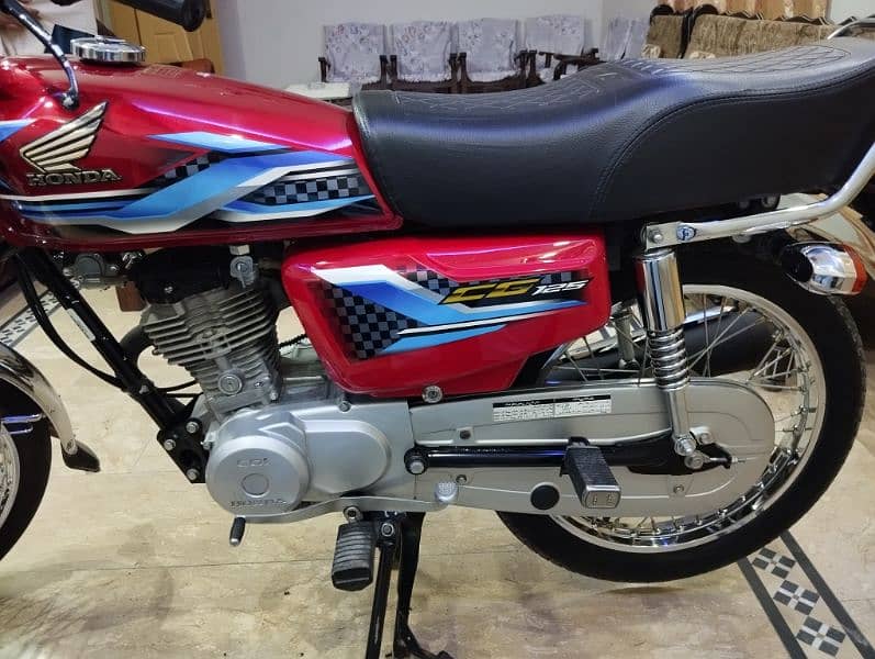 Honda CG 125 Lush Condition For Sale 6