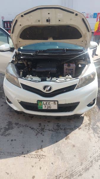 Toyota Vitz 2015 10