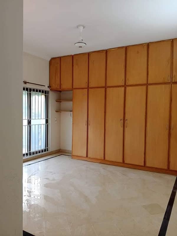 35*70 Luxury Upper Portion Available For Rent In G 14 2