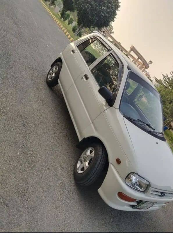 Daihatsu Cuore 2004 1