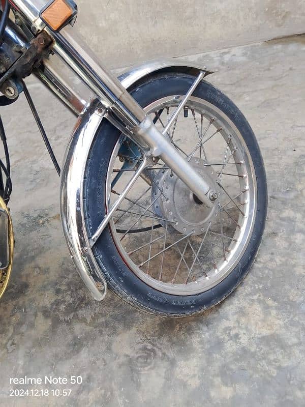 Honda 125 Lush Condition Complete documents 3
