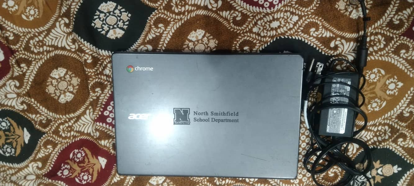 Acer Chrome Book C740 Series. 0