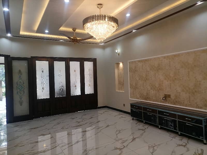 Johar Town Phase 1 - Block G1 House For Sale Sized 12 Marla 13