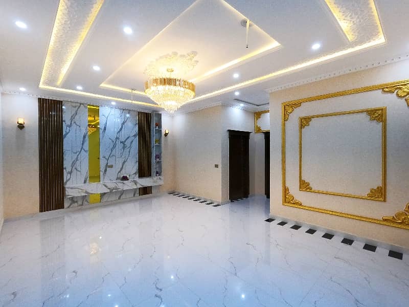 A Palatial Residence House For Sale In Johar Town Phase 2 - Block H3 Lahore 24