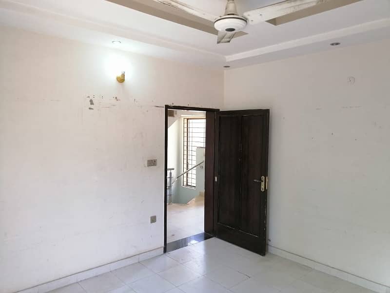 5 Marla Used House For Sale In Cc Block Bahria Town 18